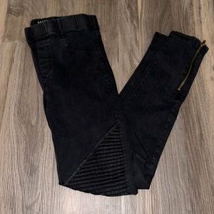 Black Distressed Jeggings